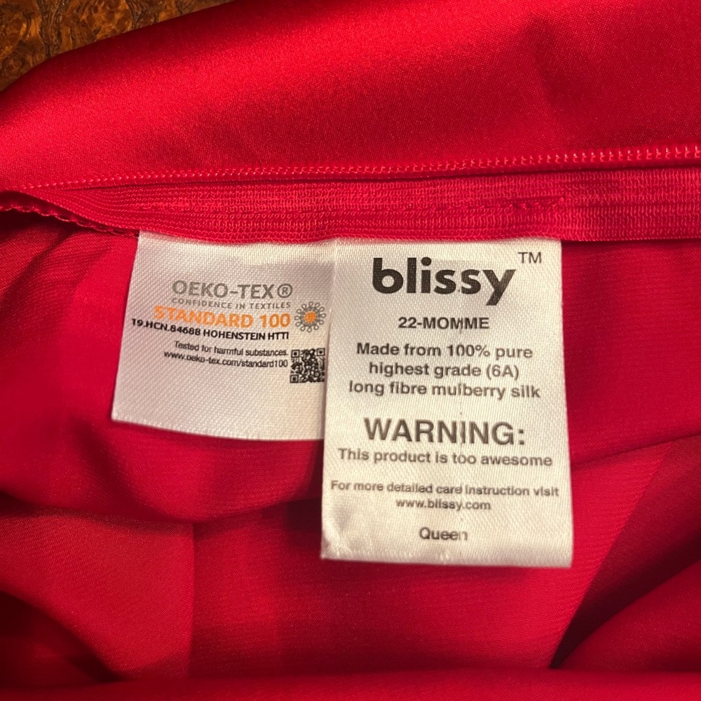 Blissy 100% Mulberry Silk Pillowcase - Queen Siize